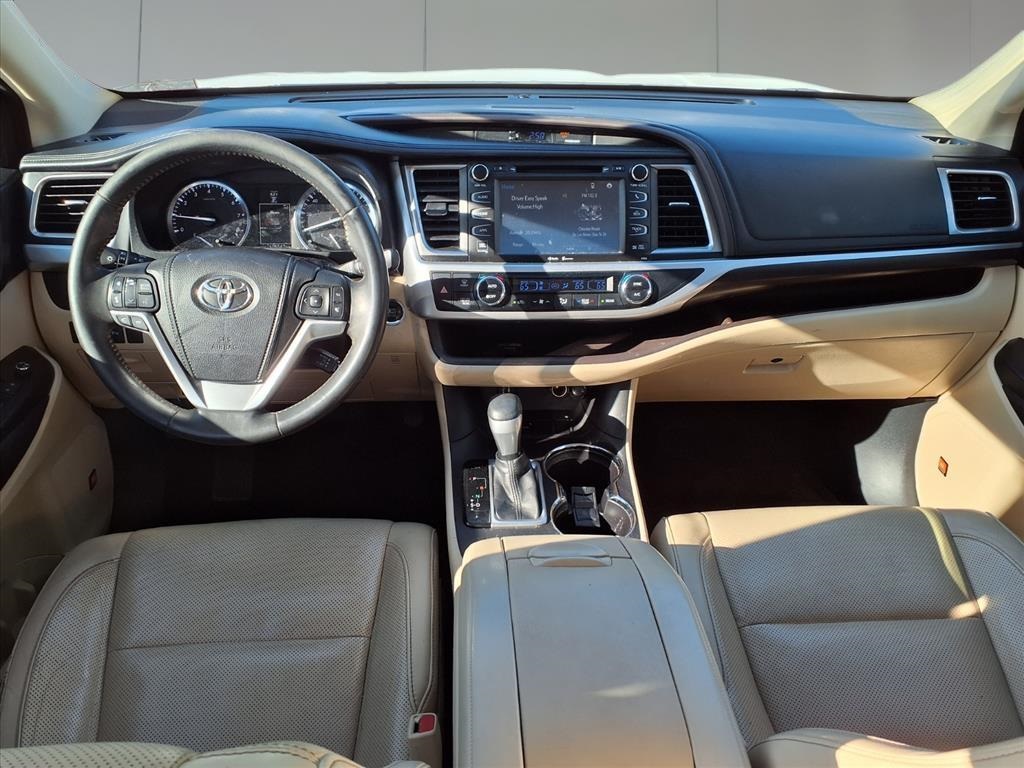 2015 Toyota Highlander Limited  at Community Toyota