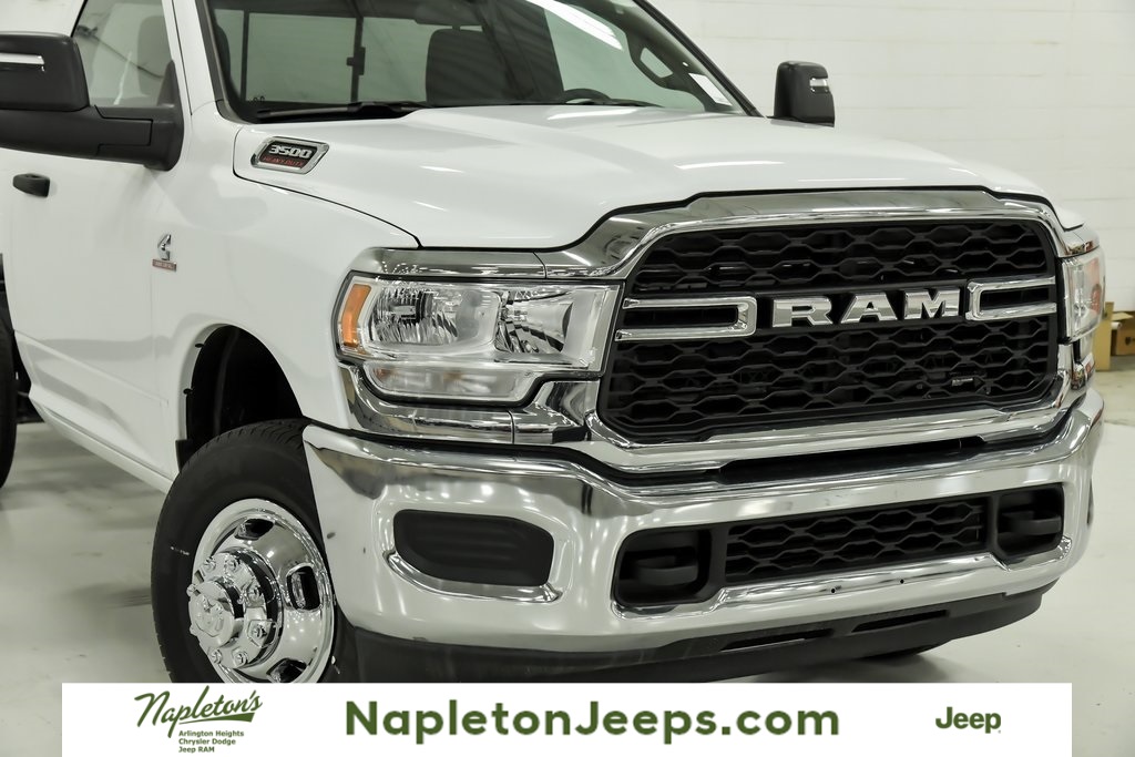 2023 RAM 3500 Chassis Tradesman Regular Cab DRW 4WD