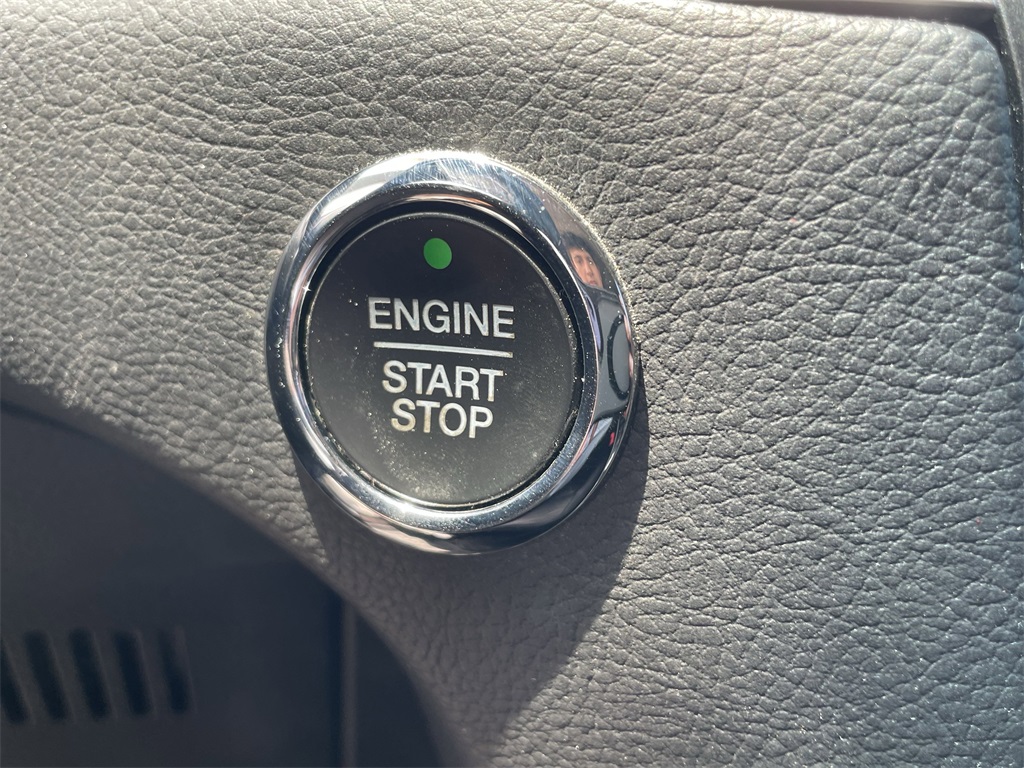 2019 Ford Edge SEL Silver at Emmons Autoplex