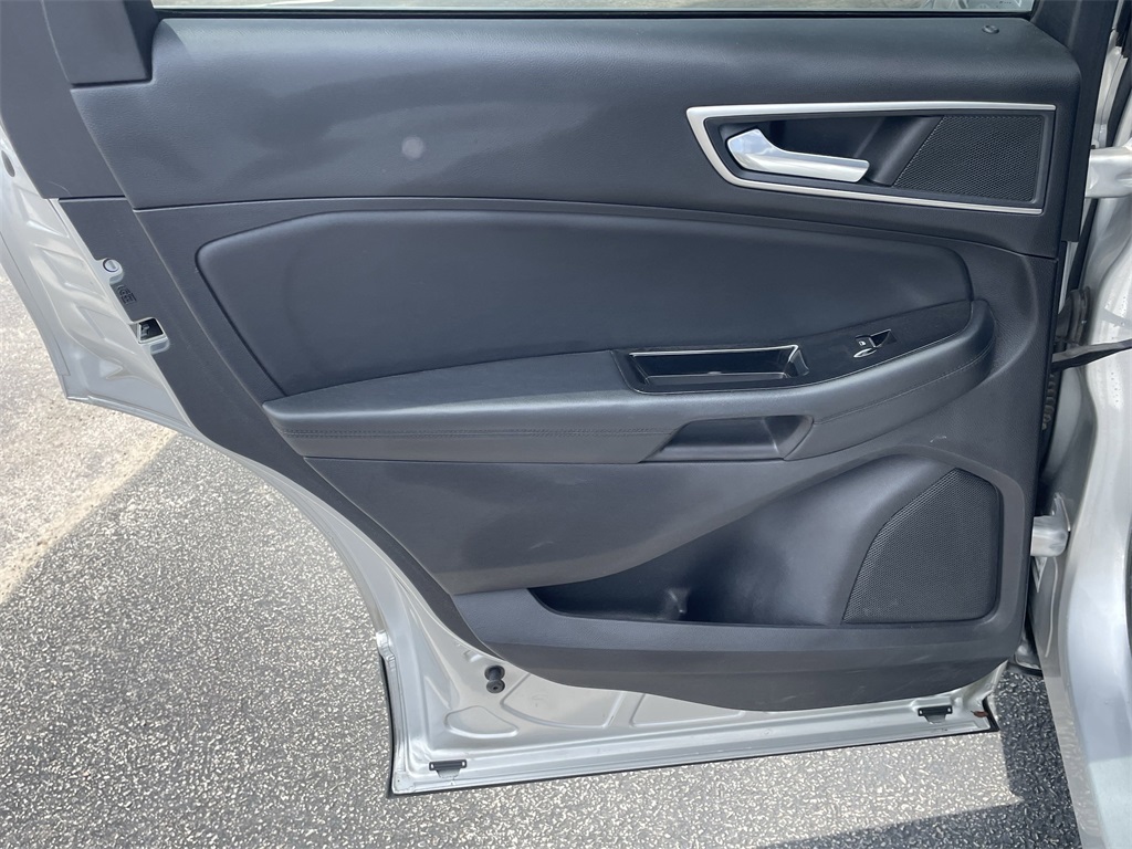 2019 Ford Edge SEL Silver at Emmons Autoplex