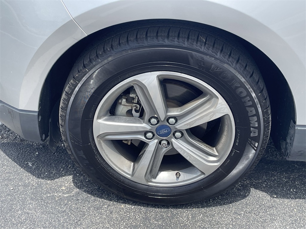 2019 Ford Edge SEL Silver at Emmons Autoplex