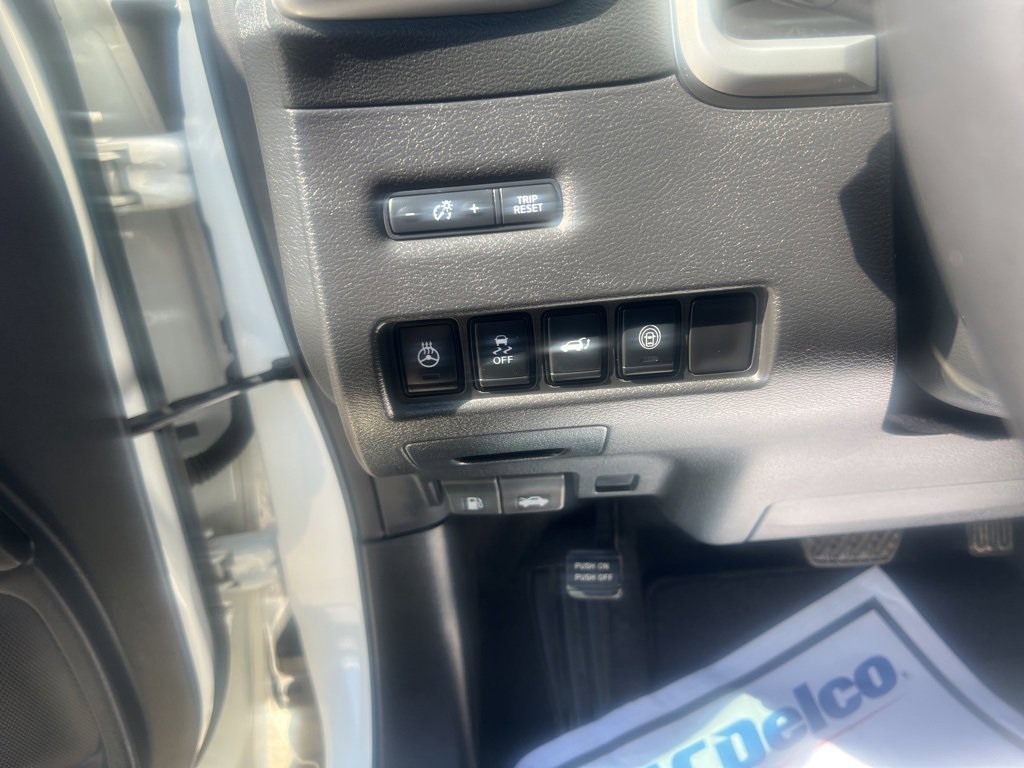 Used Car 2022 Nissan Murano  Platinum For Sale Under $30,000 In Floresville, Texas