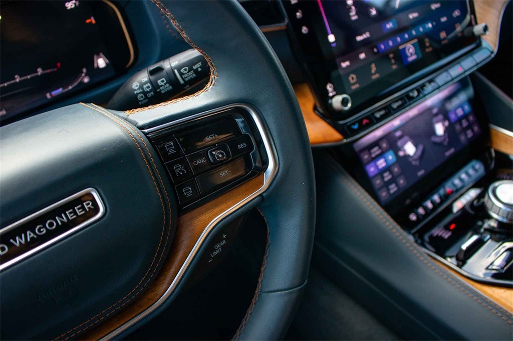 Used Car 2022 Jeep Grand Wagoneer  Series Ii For Sale Under $70,000 In San Marcos, Texas