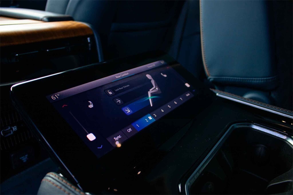 Used Car 2022 Jeep Grand Wagoneer  Series Ii For Sale Under $70,000 In San Marcos, Texas