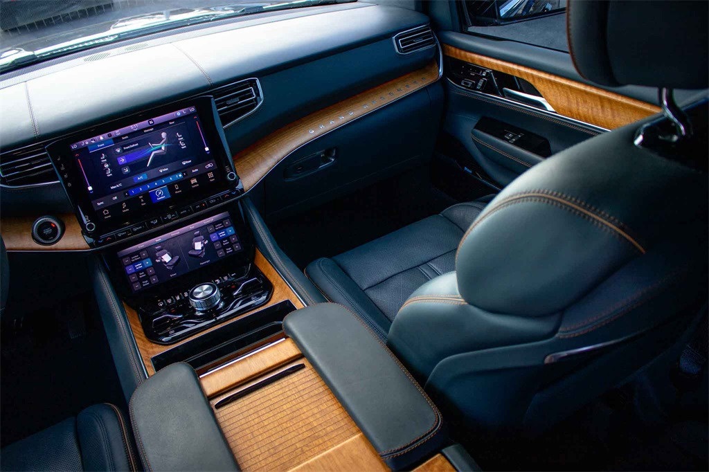 Used Car 2022 Jeep Grand Wagoneer  Series Ii For Sale Under $70,000 In San Marcos, Texas