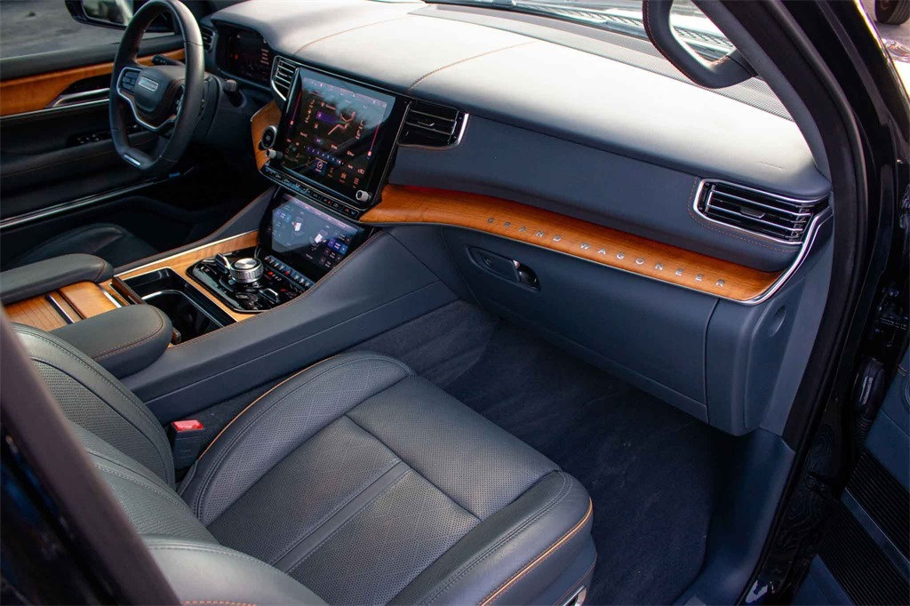 Used Car 2022 Jeep Grand Wagoneer  Series Ii For Sale Under $70,000 In San Marcos, Texas