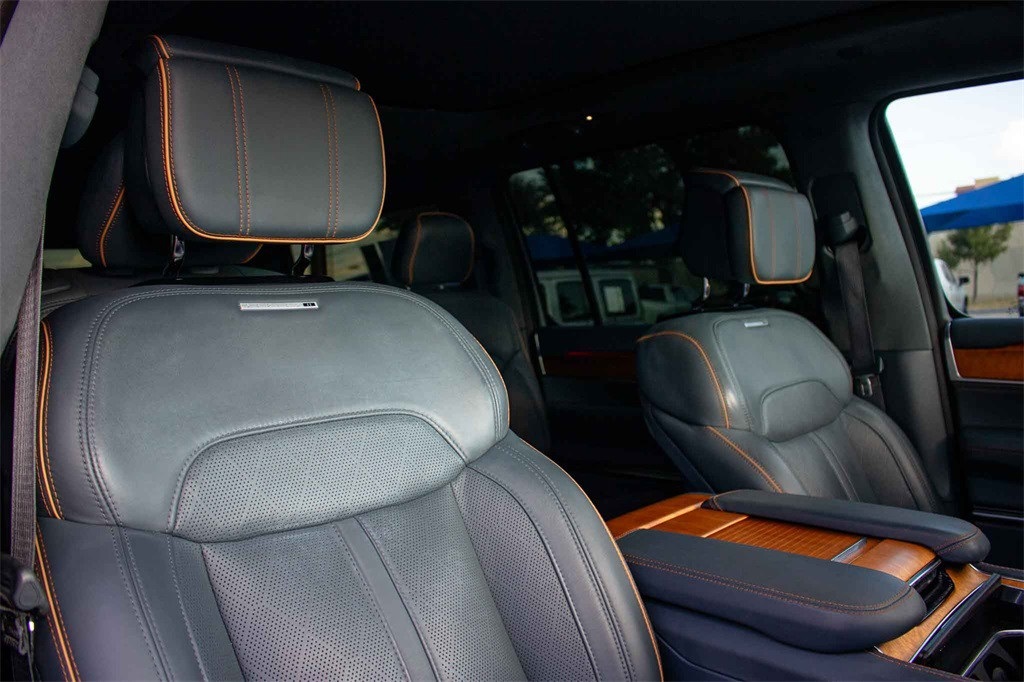 Used Car 2022 Jeep Grand Wagoneer  Series Ii For Sale Under $70,000 In San Marcos, Texas