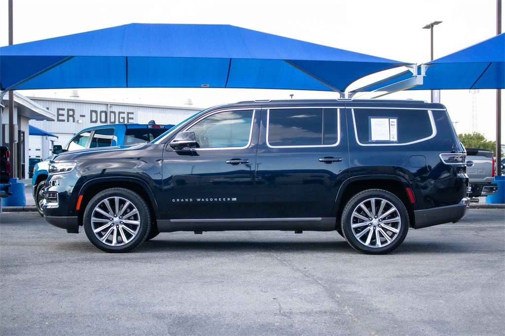 Used Car 2022 Jeep Grand Wagoneer  Series Ii For Sale Under $70,000 In San Marcos, Texas