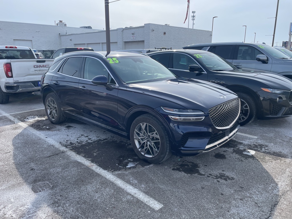 2025 Genesis GV70 2.5T Standard AWD