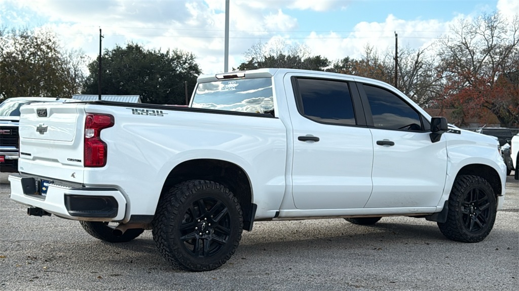 2023 Chevrolet Silverado 1500 Custom - 2