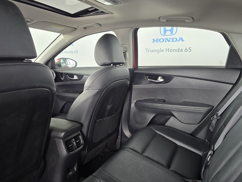 Thumbnail: 2024 Kia Forte - 13