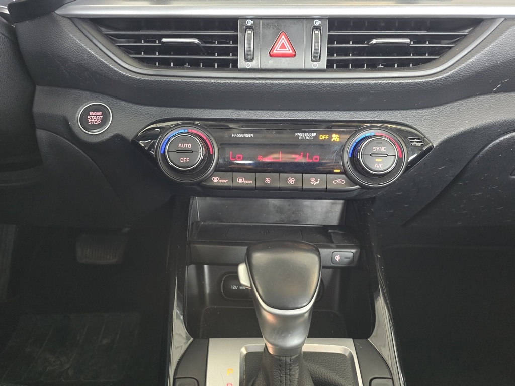 Thumbnail: 2024 Kia Forte - 21