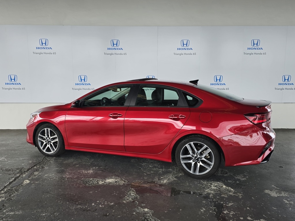 Thumbnail: 2024 Kia Forte - 4