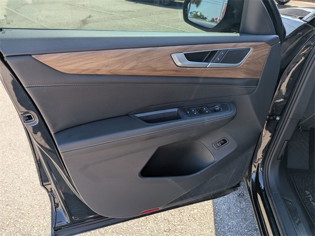 2024 Volkswagen Atlas 2.0T SE w/Technology - 10