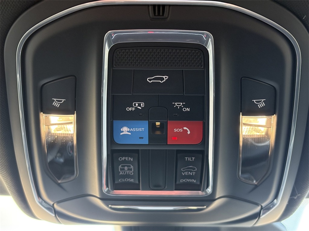 New Car 2025 Jeep Grand Cherokee  Altitude X For Sale Under $35,000 In San Marcos, Texas