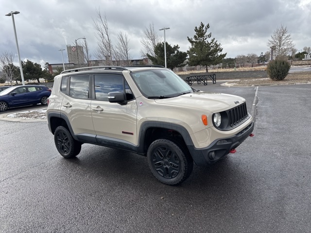 2016 Jeep Renegade Trailhawk