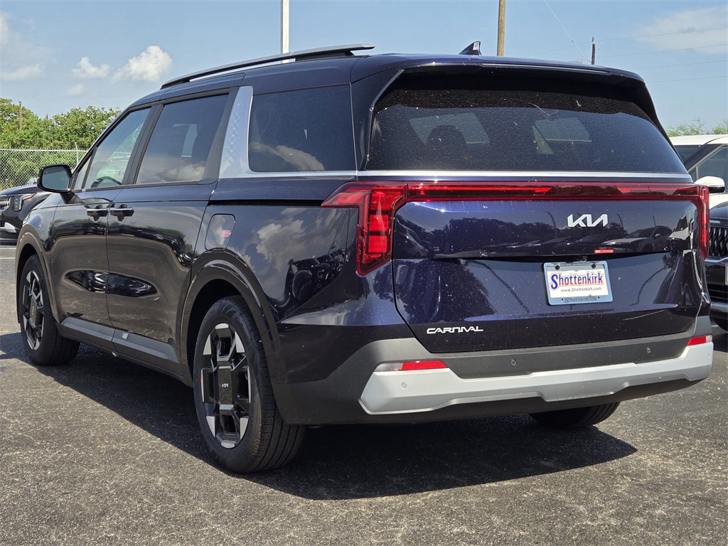 2026 Kia Carnival EX - 2