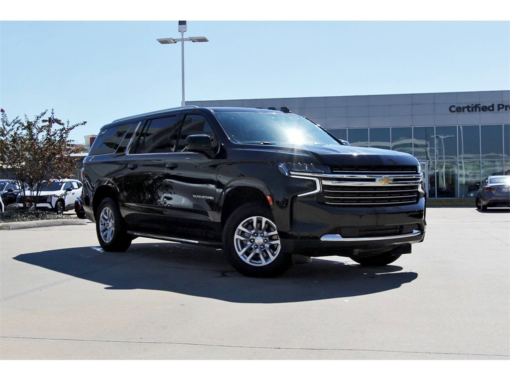 2023 Chevrolet Suburban LT Black at Baytown Hyundai