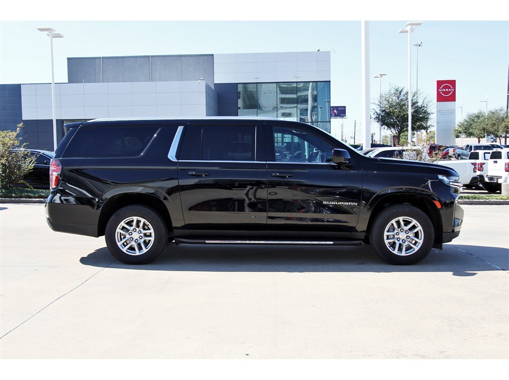2023 Chevrolet Suburban LT Black at Baytown Hyundai