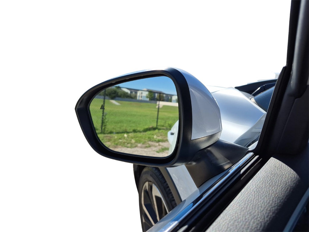 2024 Mitsubishi Outlander PHEV SEL White at North Houston Mitsubishi