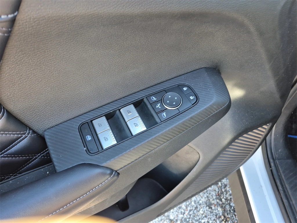 2024 Mitsubishi Outlander PHEV SEL White at North Houston Mitsubishi