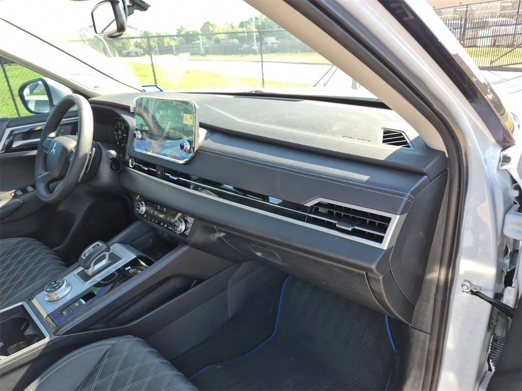 2024 Mitsubishi Outlander PHEV SEL White at North Houston Mitsubishi