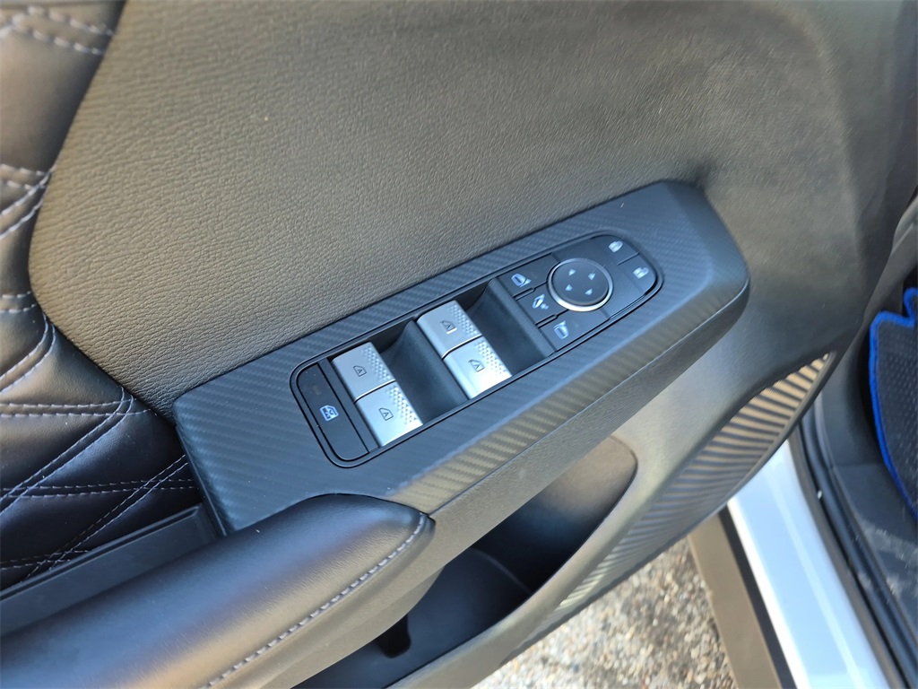 2024 Mitsubishi Outlander PHEV SEL White at North Houston Mitsubishi