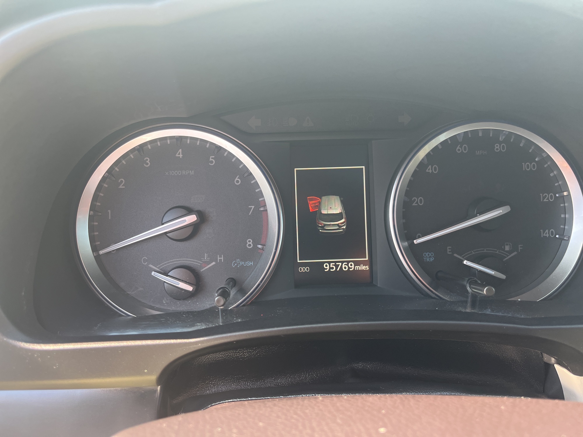 2022 Toyota Highlander XSE photo 43