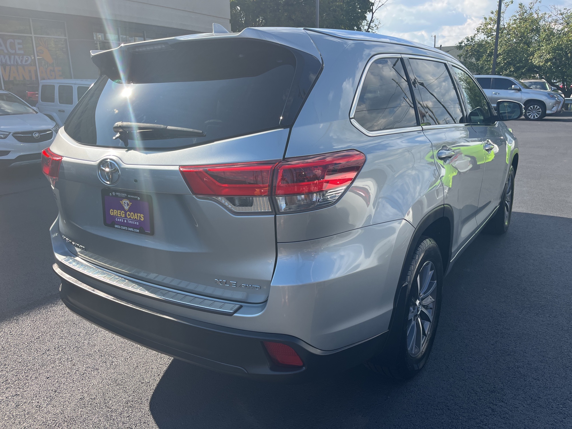 2022 Toyota Highlander XSE photo 28