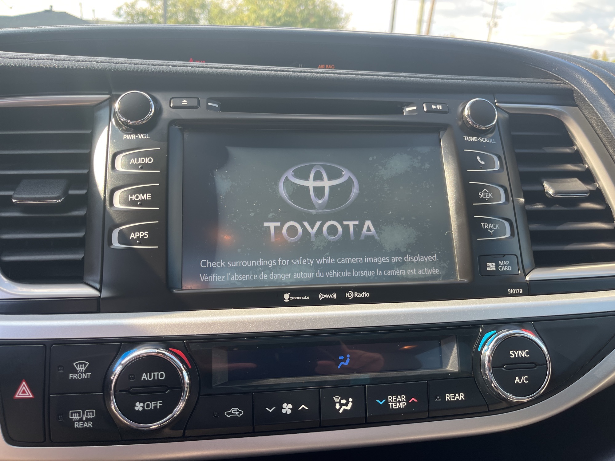 2022 Toyota Highlander XSE photo 46