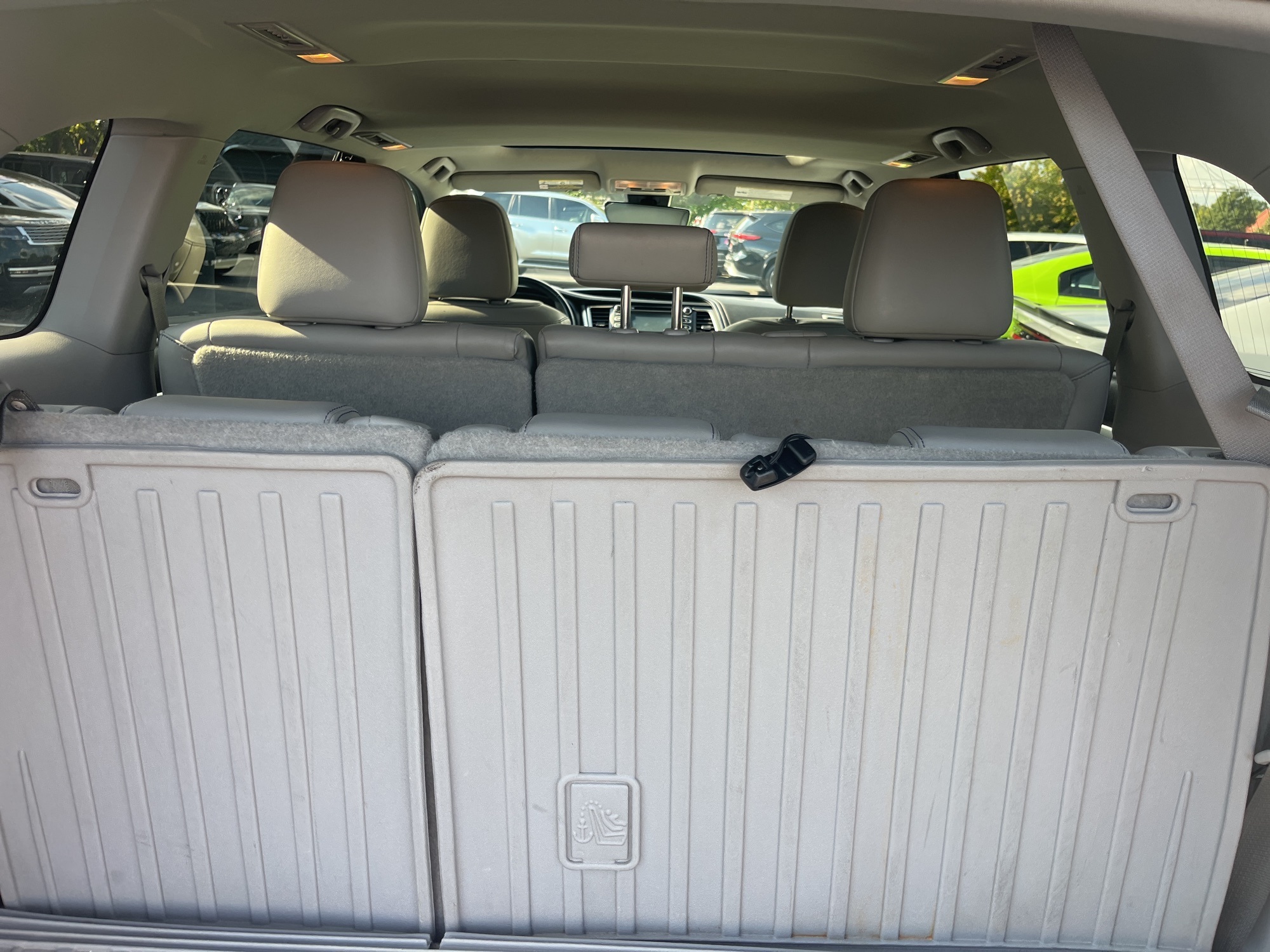 2022 Toyota Highlander XSE photo 34