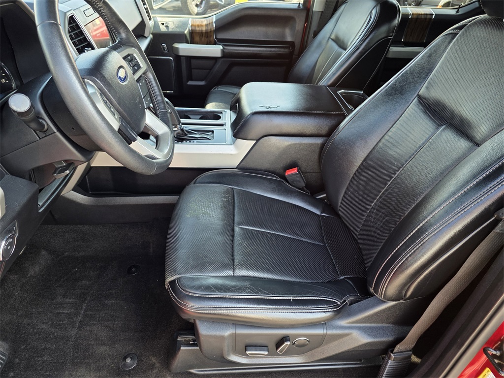 2018 Ford F-150 Lariat - 11