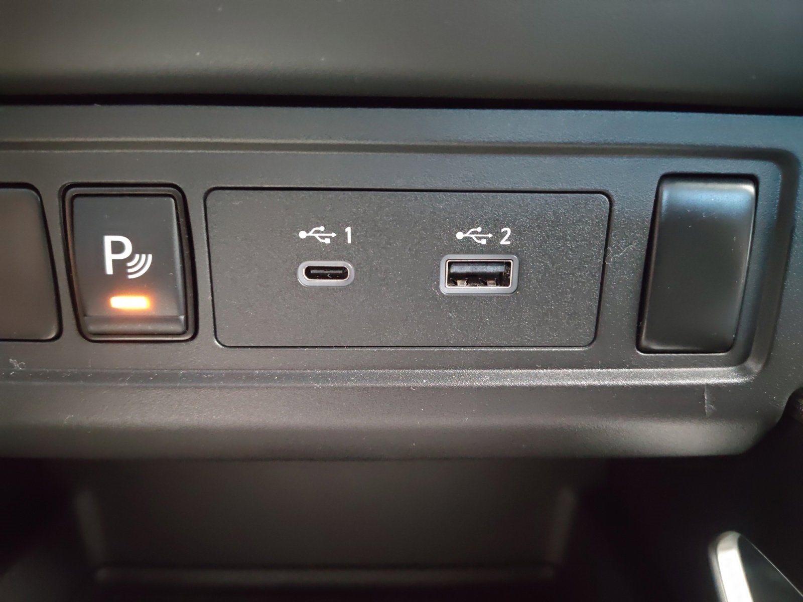 Used Car 2025 Nissan Frontier  Sv For Sale Under $35,000 In San Antonio, Texas