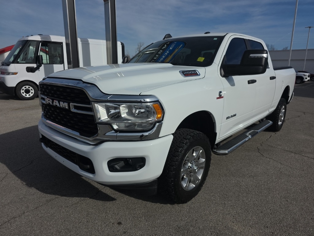 2024 RAM 2500 Big Horn Crew Cab 4WD