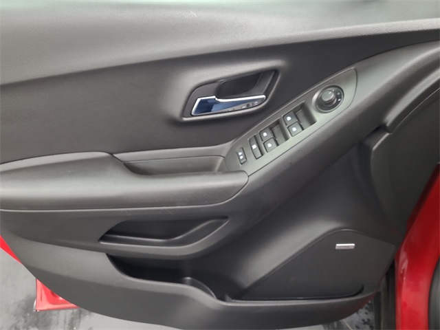 2016 – Chevrolet – Trax