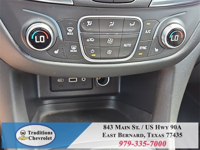 2022 Chevrolet Equinox LT Black at Central Houston Nissan