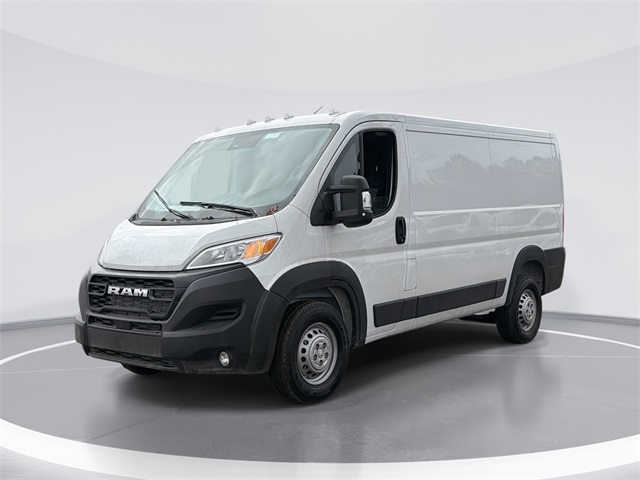 2026 RAM ProMaster 2500 Tradesman 136 Low Roof Cargo Van FWD