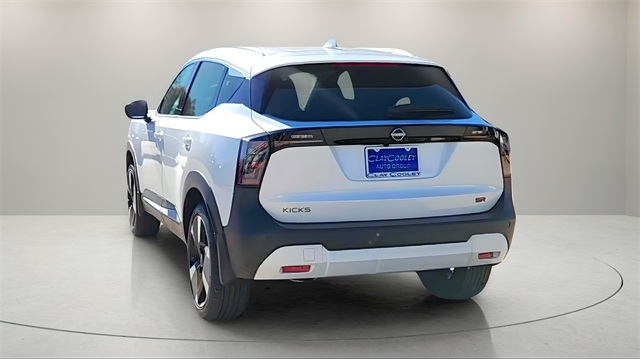2025 Nissan Kicks