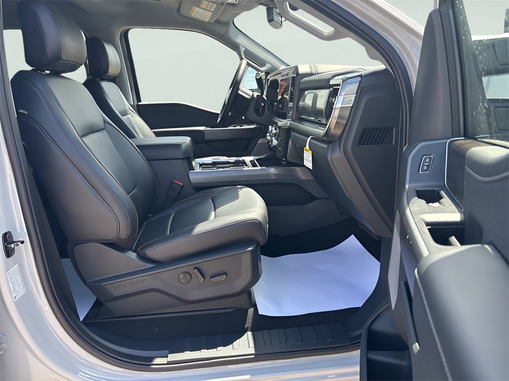 2025 Ford F-350SD