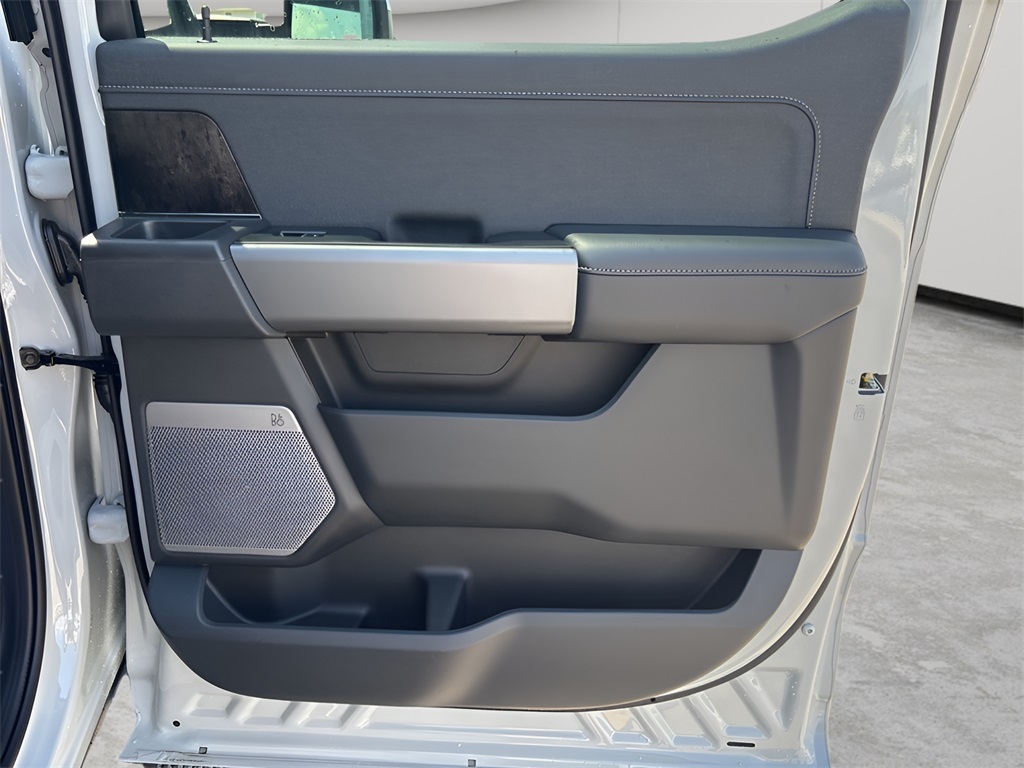 2025 Ford F-350SD