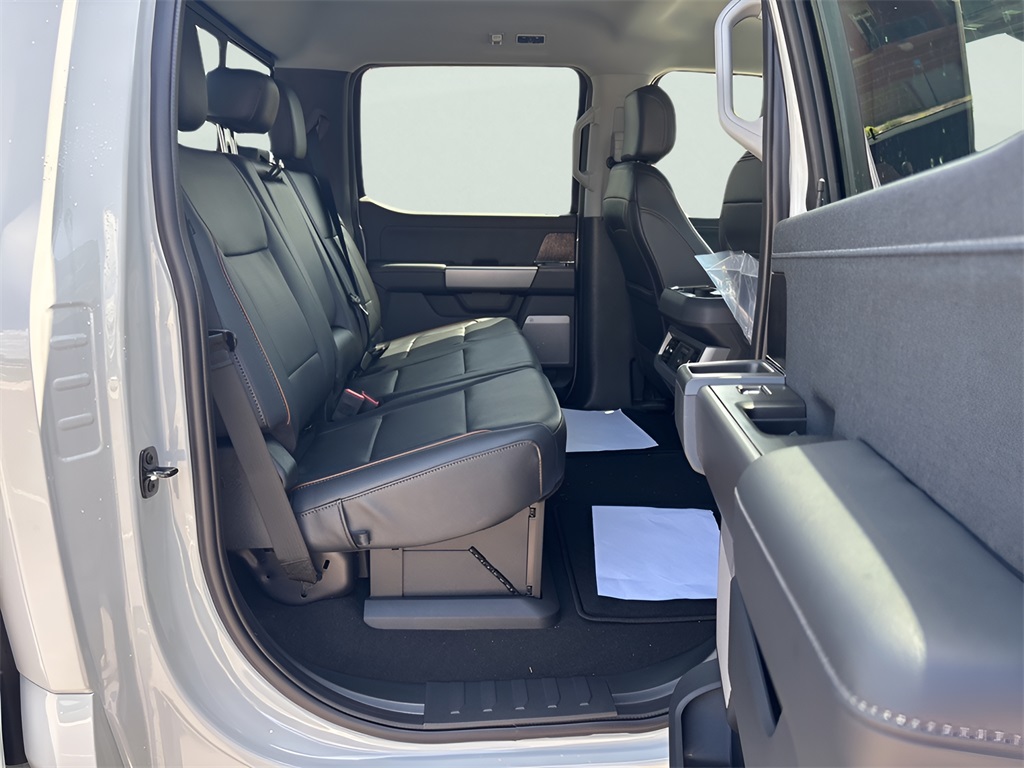 2025 Ford F-350SD