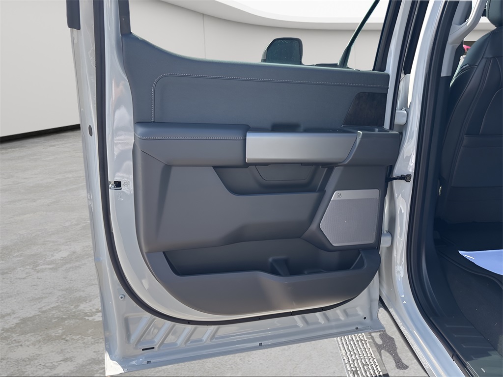2025 Ford F-350SD