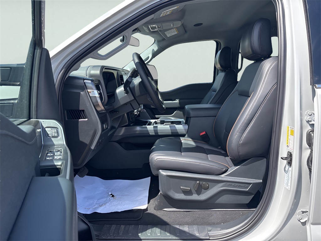 2025 Ford F-350SD