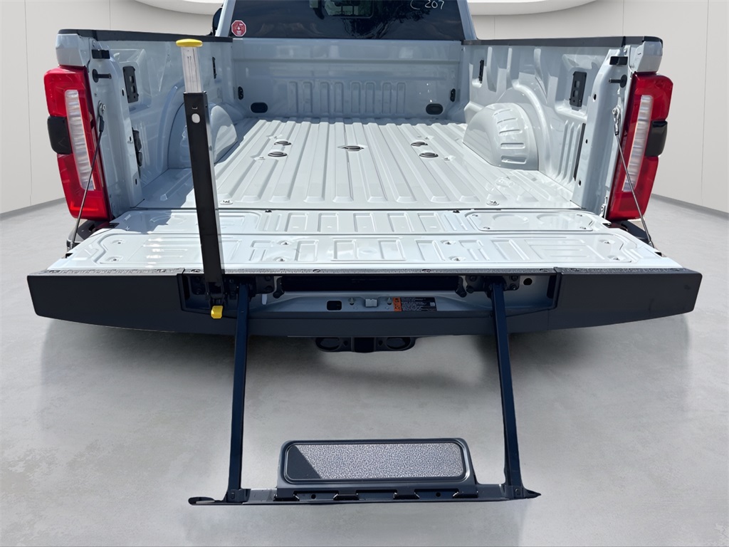 2025 Ford F-350SD