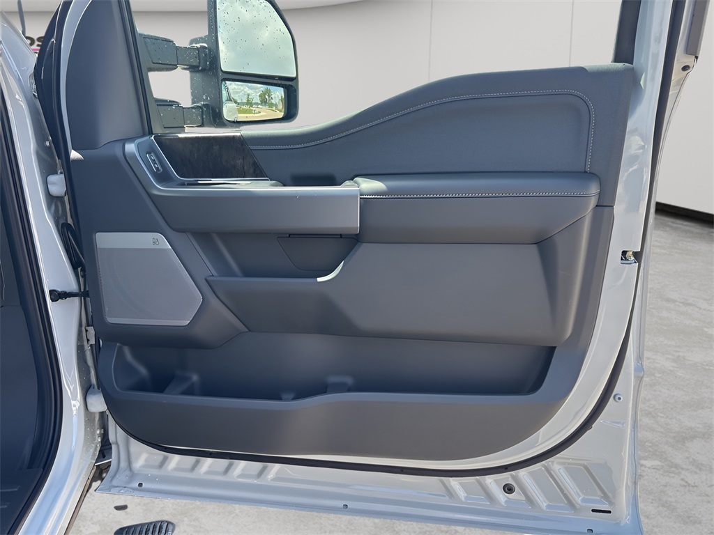 2025 Ford F-350SD