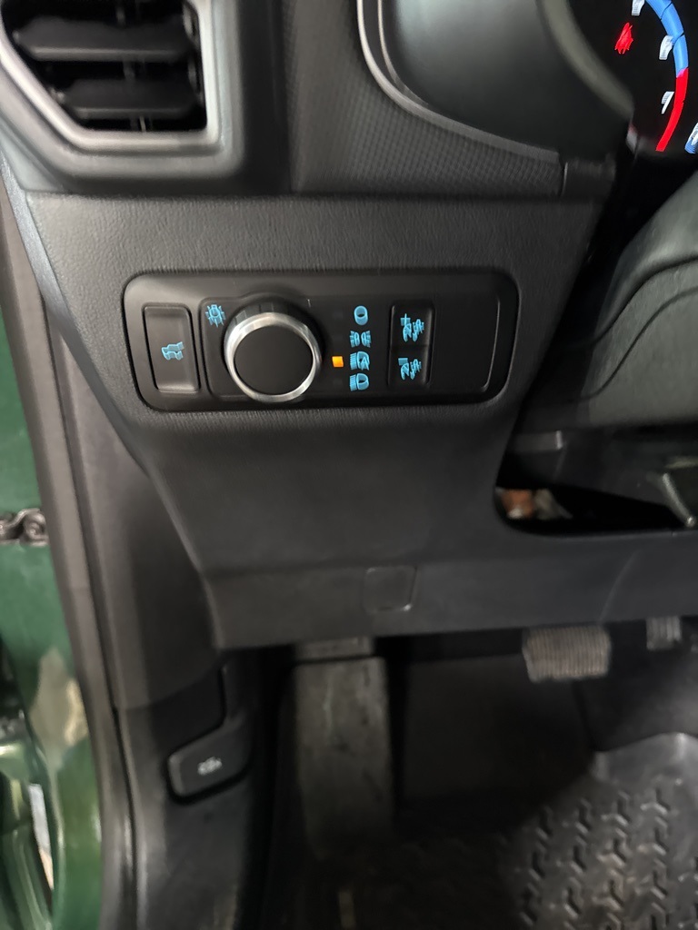 Thumbnail: 2023 Ford Bronco Sport - 25