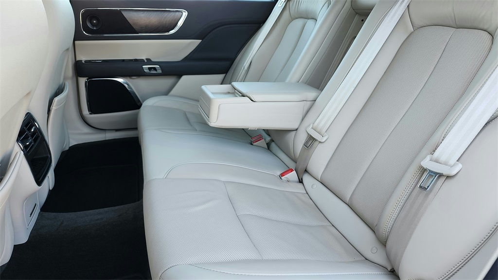 2020 Lincoln Continental