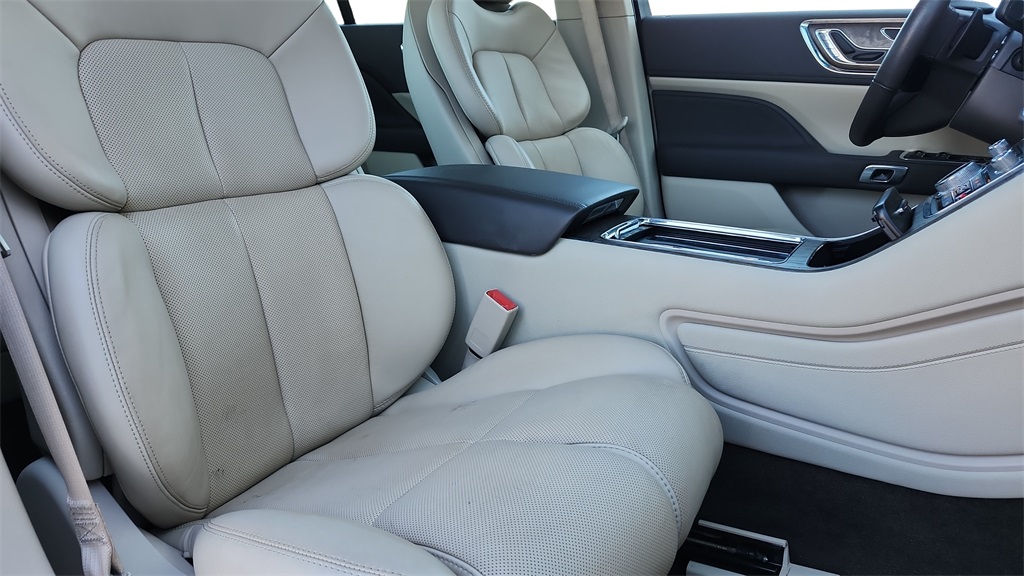 2020 Lincoln Continental