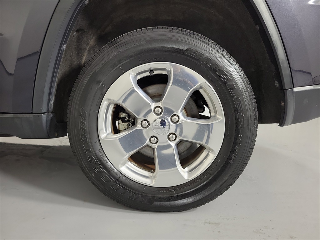 2013 Jeep Grand Cherokee Limited Gray at DeMontrond Gulf Freeway