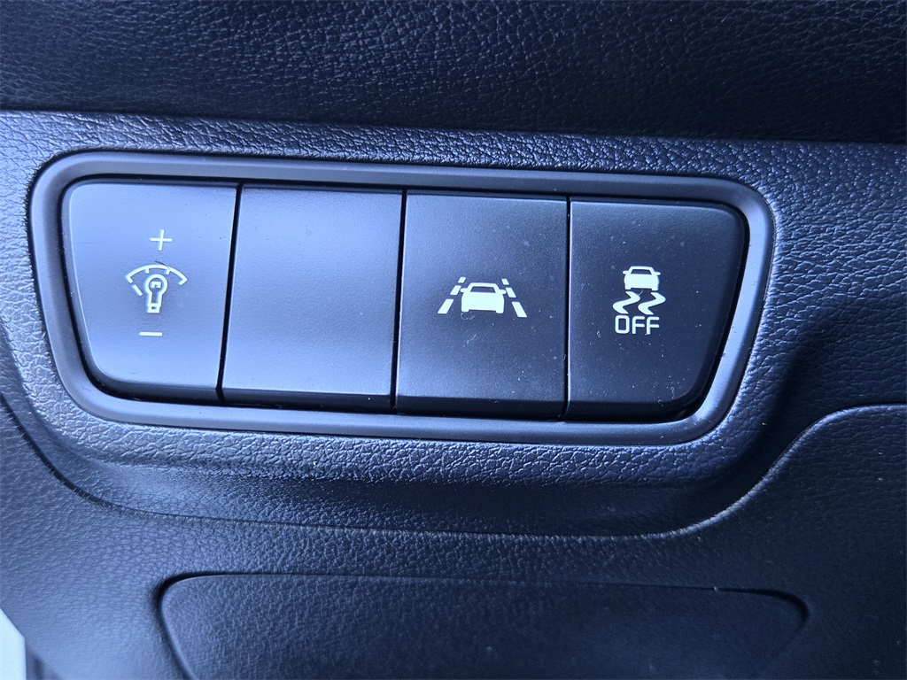 2021 Kia Forte LXS White at Durrett Motor Company